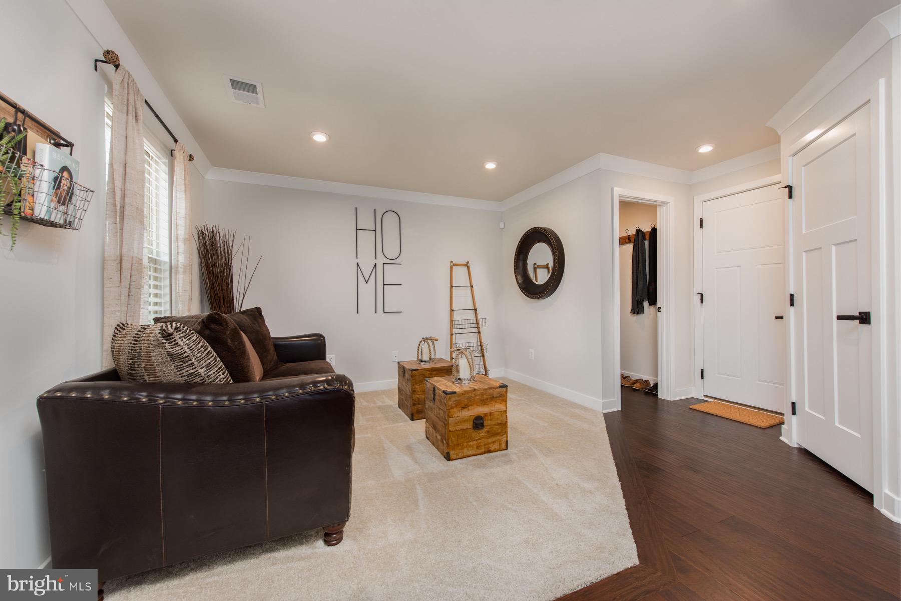 POTOMAC SHORES - Residential