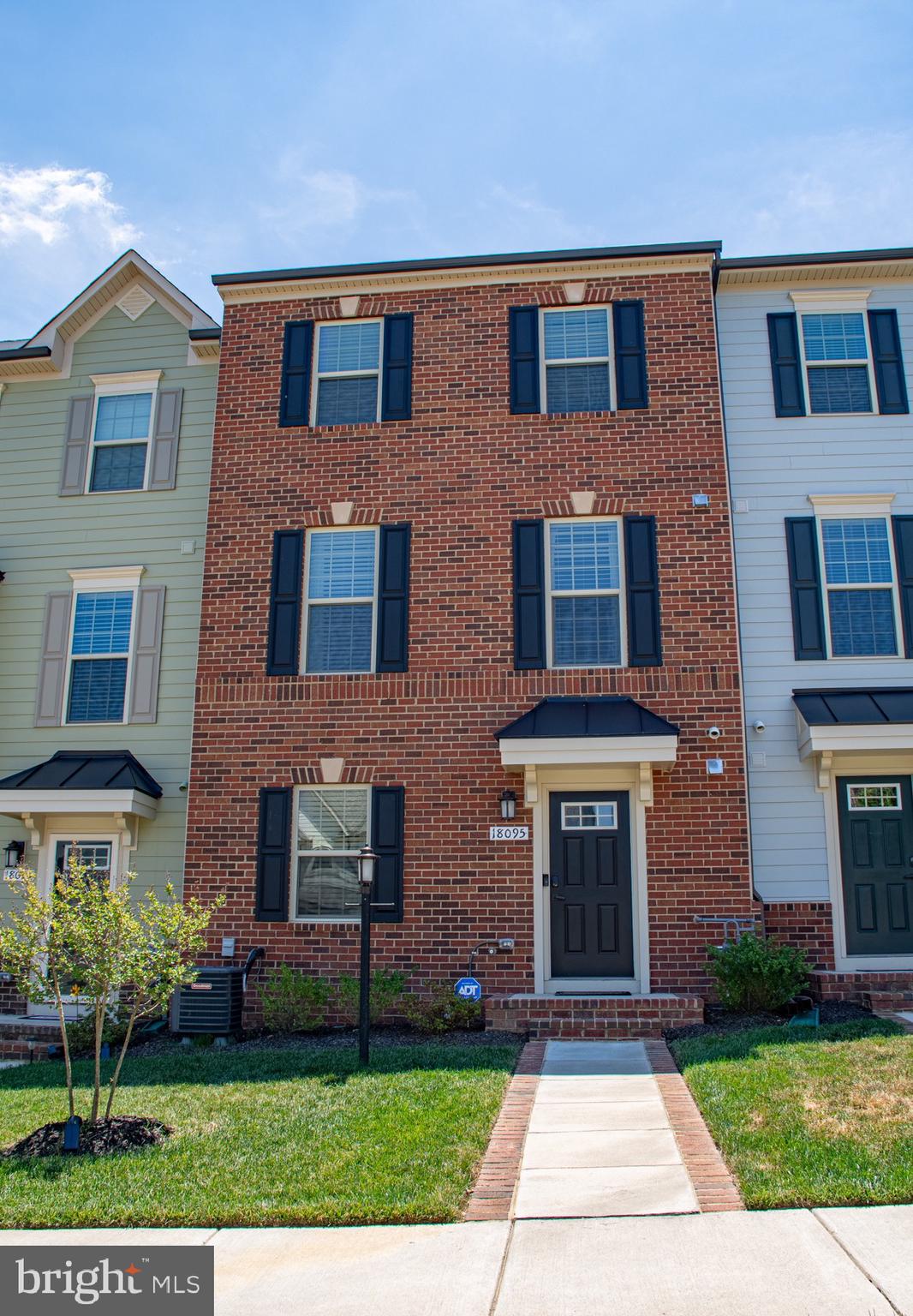 POTOMAC SHORES - Residential