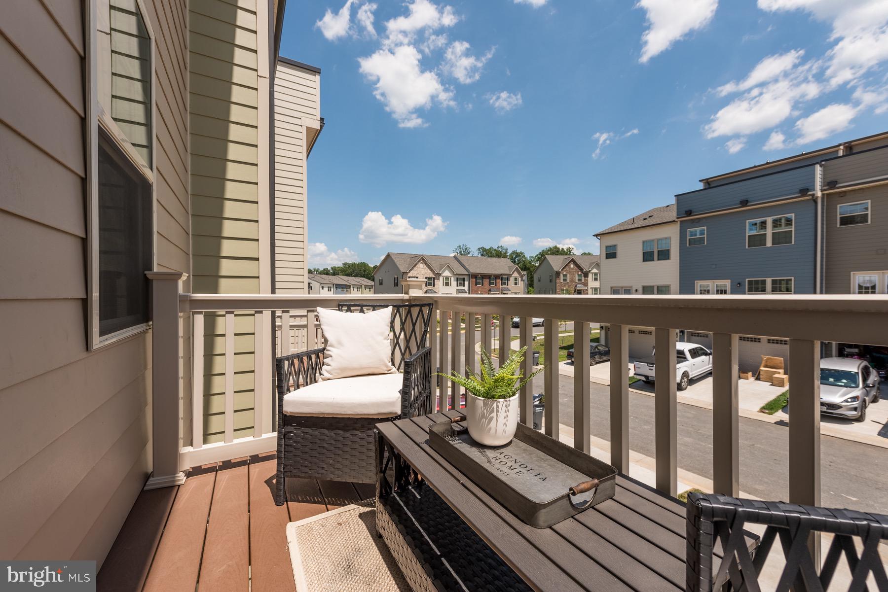 POTOMAC SHORES - Residential