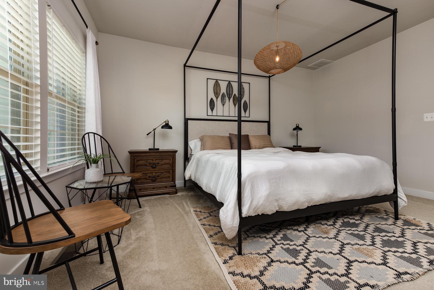 POTOMAC SHORES - Residential