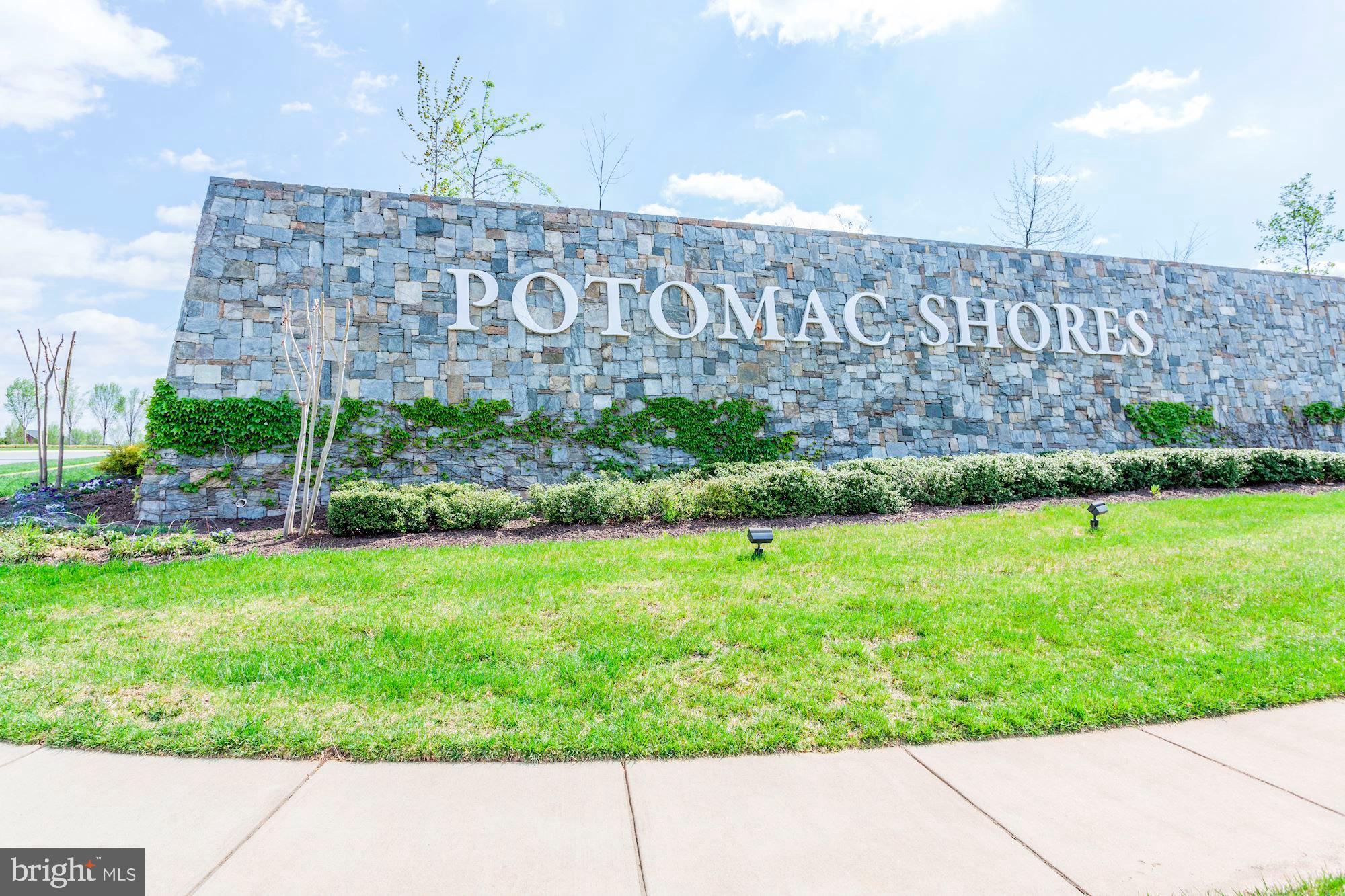 POTOMAC SHORES - Residential