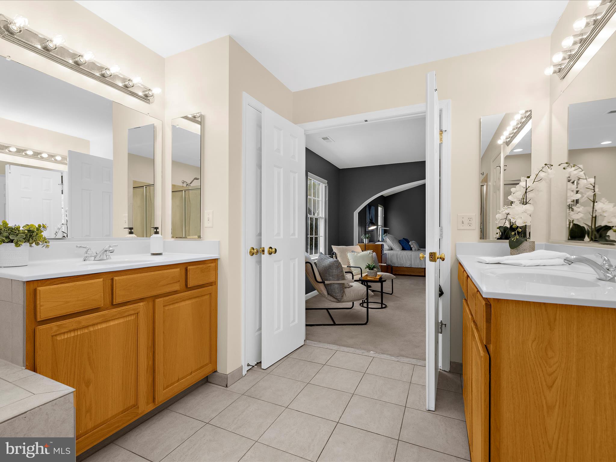 CROFTON VALLEY - Residential