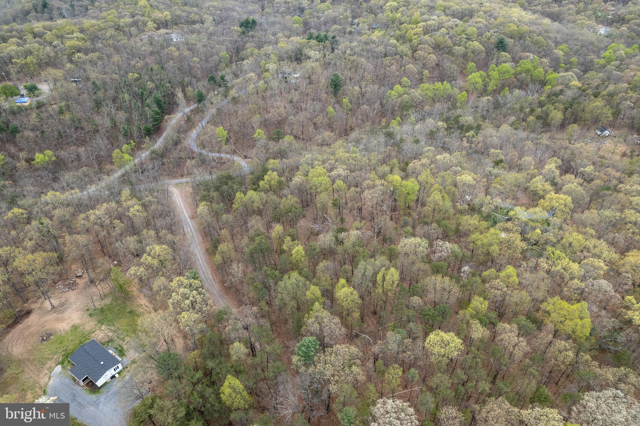 LAKEWOOD ACRES - Land