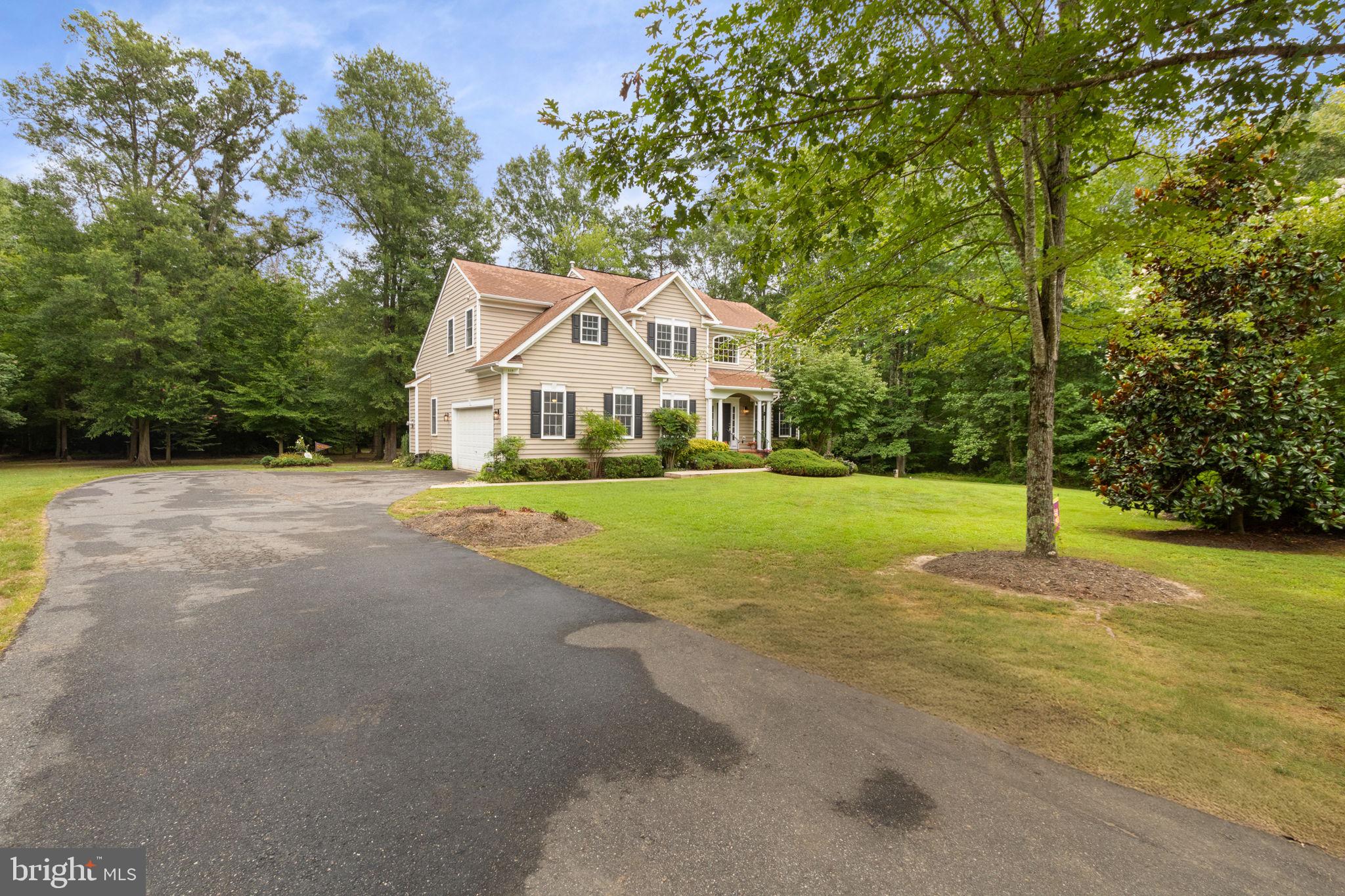 115 TOWN AND COUNTRY DRIVE