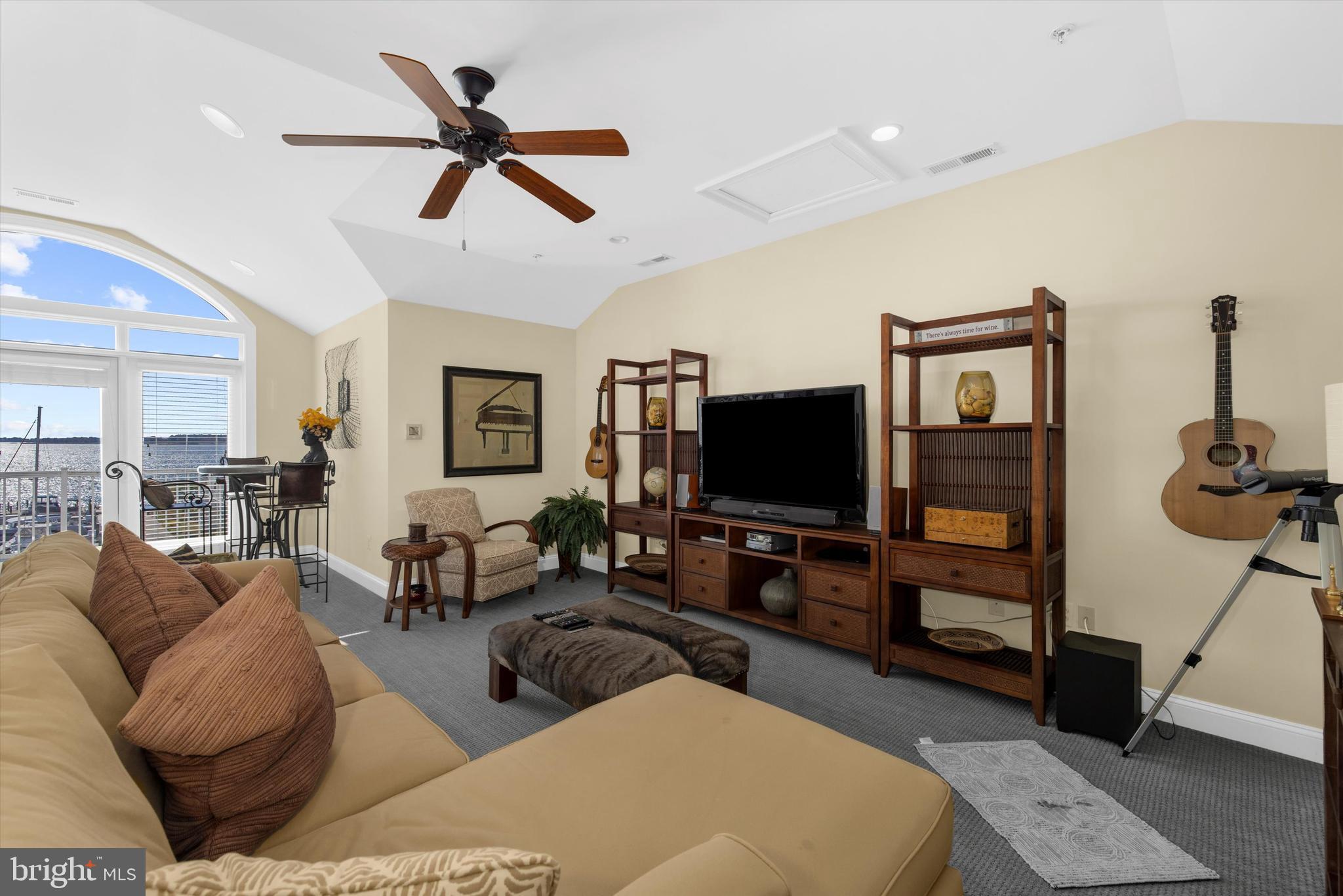 WELLS COVE - Residential