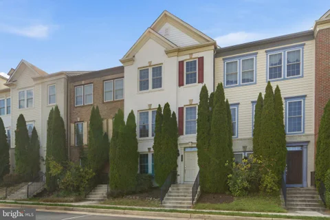 MLS: VALO2136186