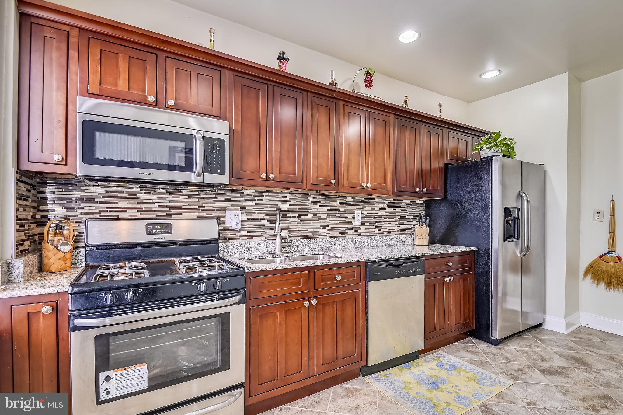 HILTON - Residential