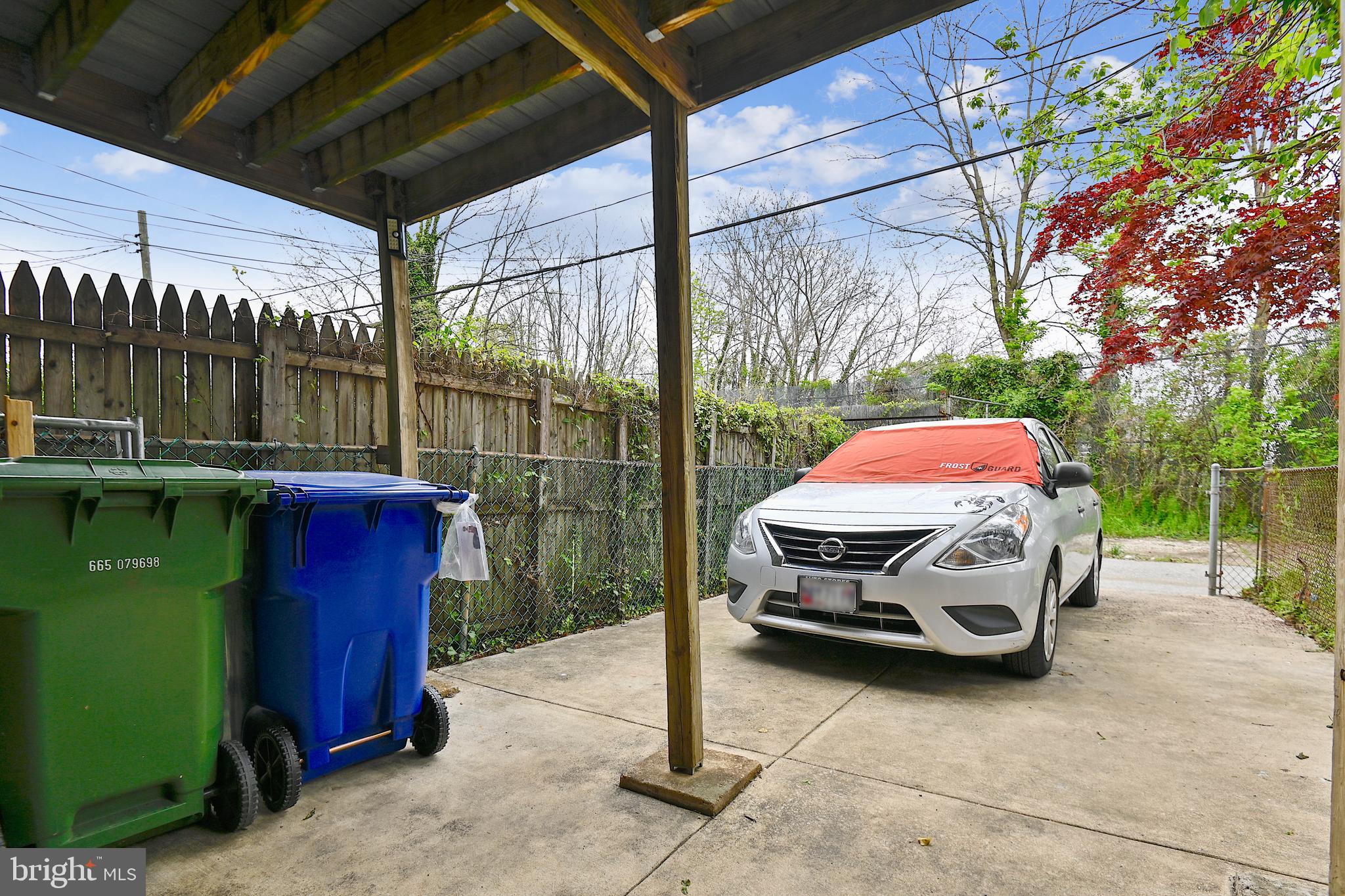 HILTON - Residential