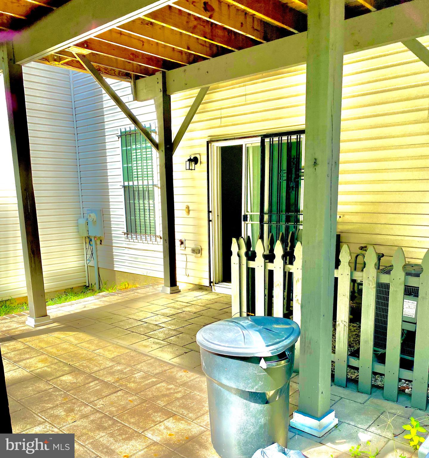 WESTPHALIA ROW - Residential