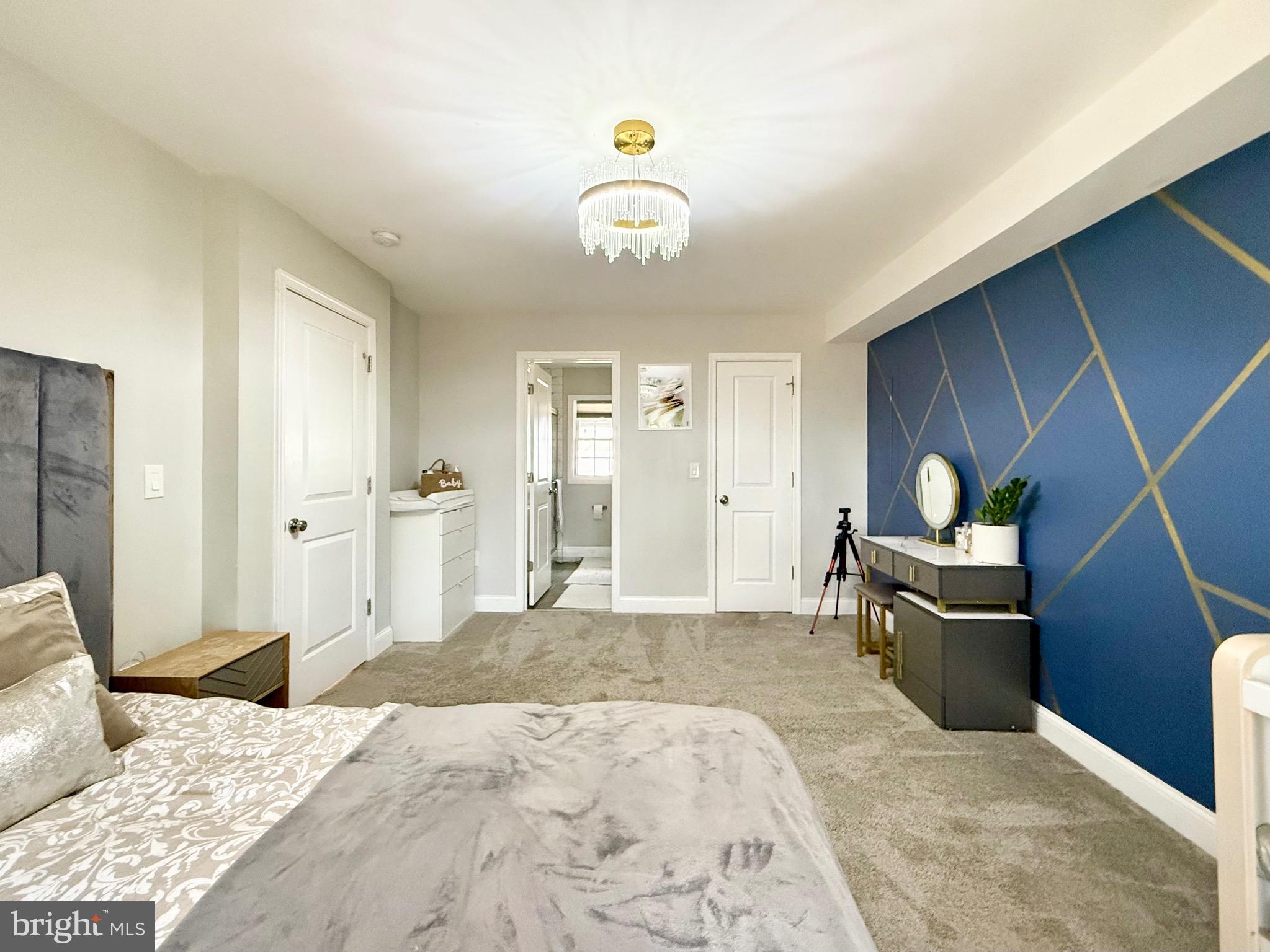 RED CEDAR HILL - Residential