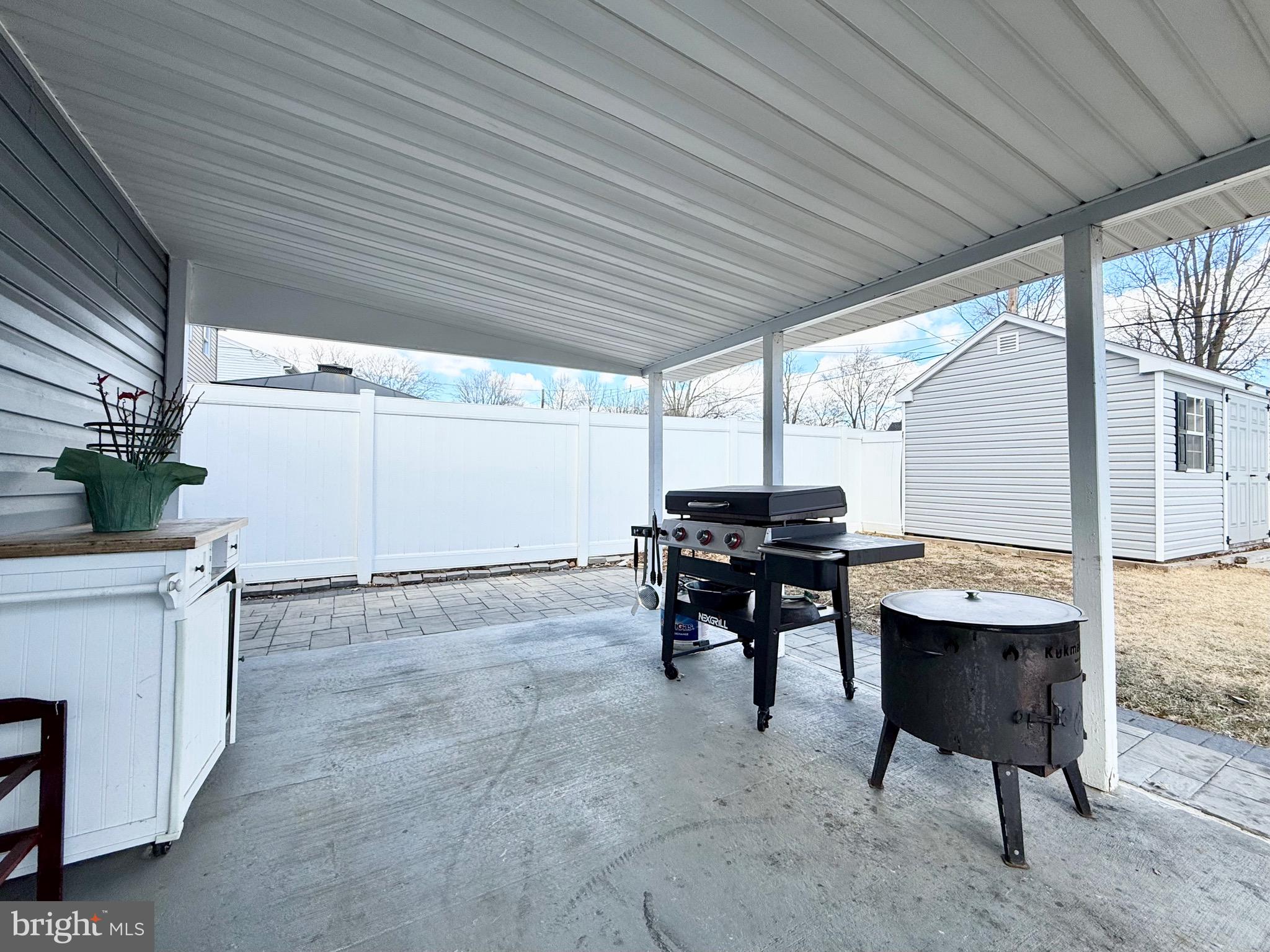 RED CEDAR HILL - Residential