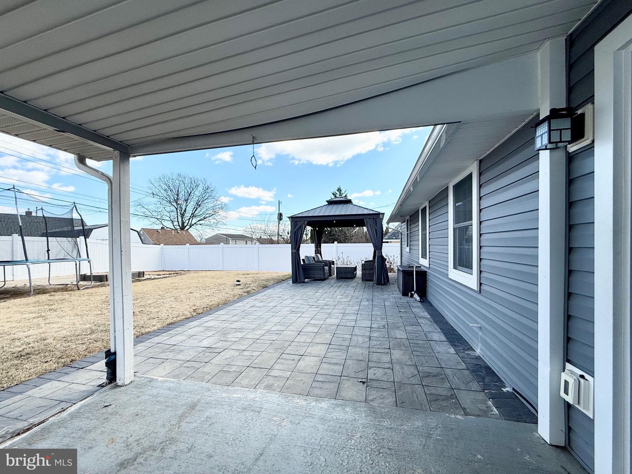 RED CEDAR HILL - Residential