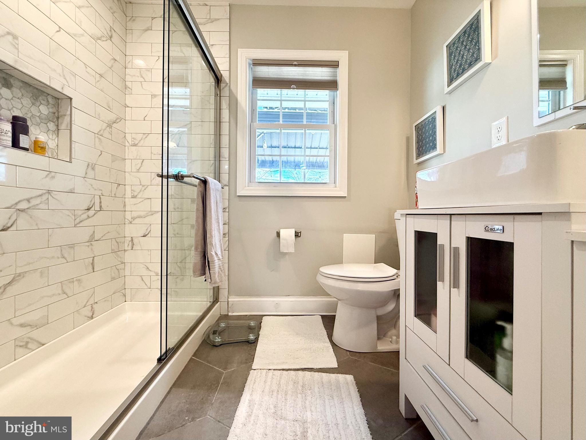 RED CEDAR HILL - Residential