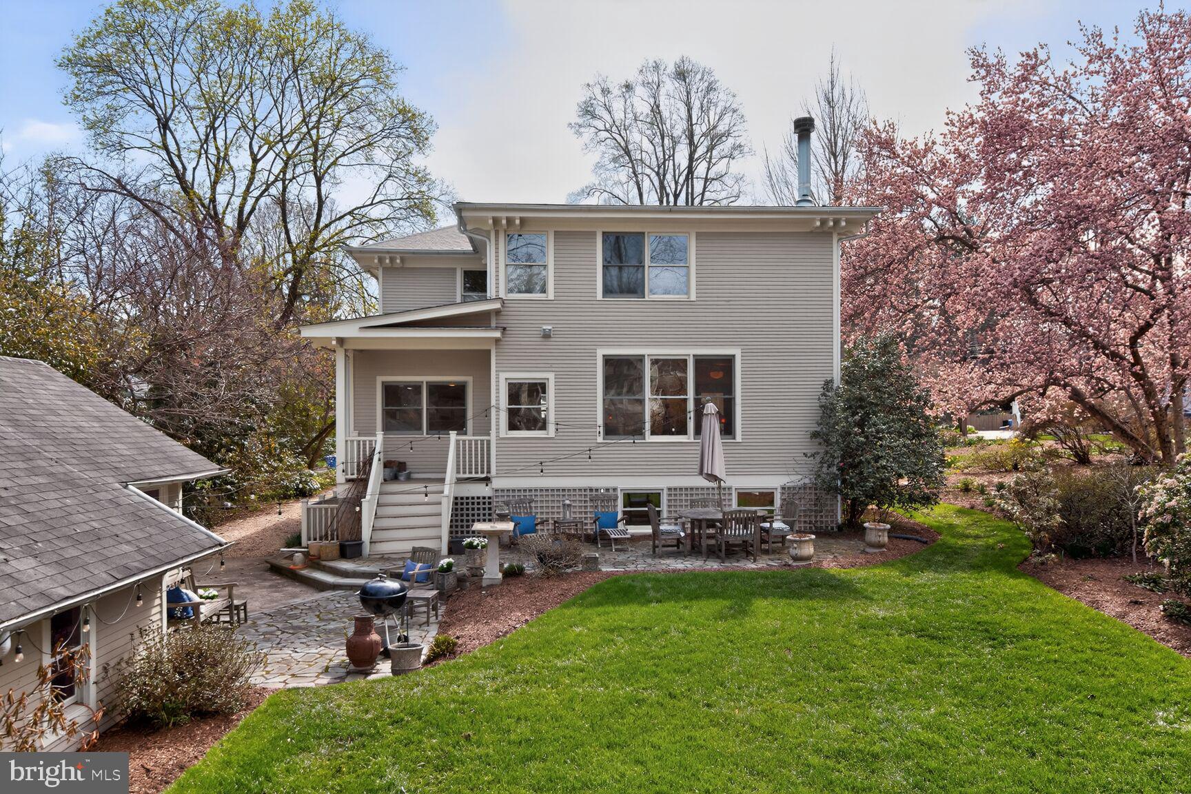 KENSINGTON PARK - Residential