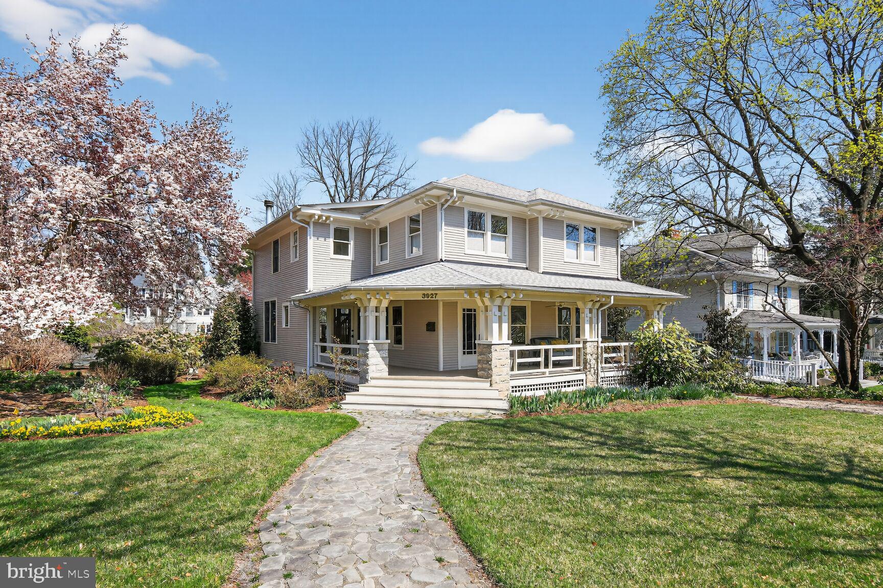 KENSINGTON PARK - Residential