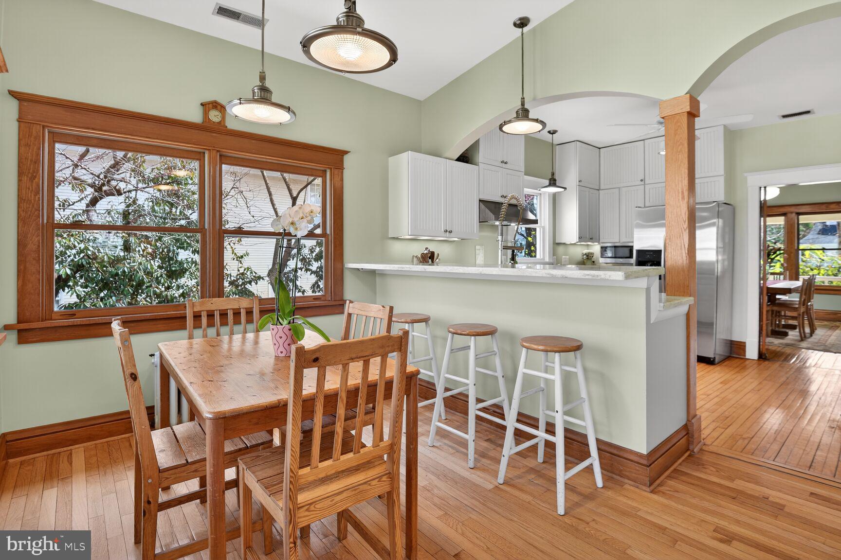 KENSINGTON PARK - Residential