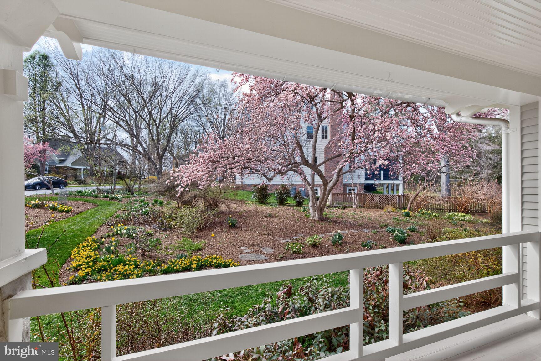 KENSINGTON PARK - Residential