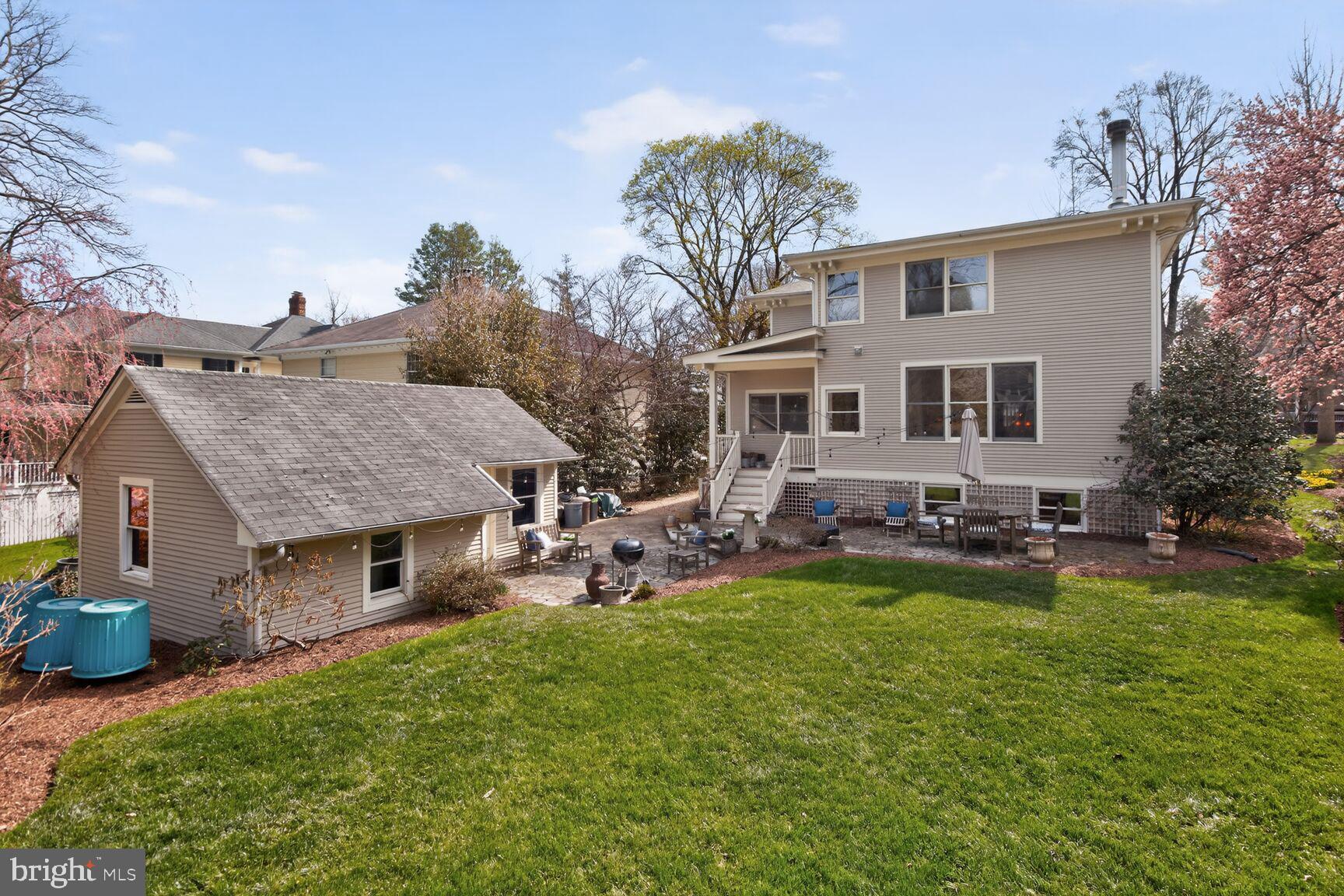 KENSINGTON PARK - Residential