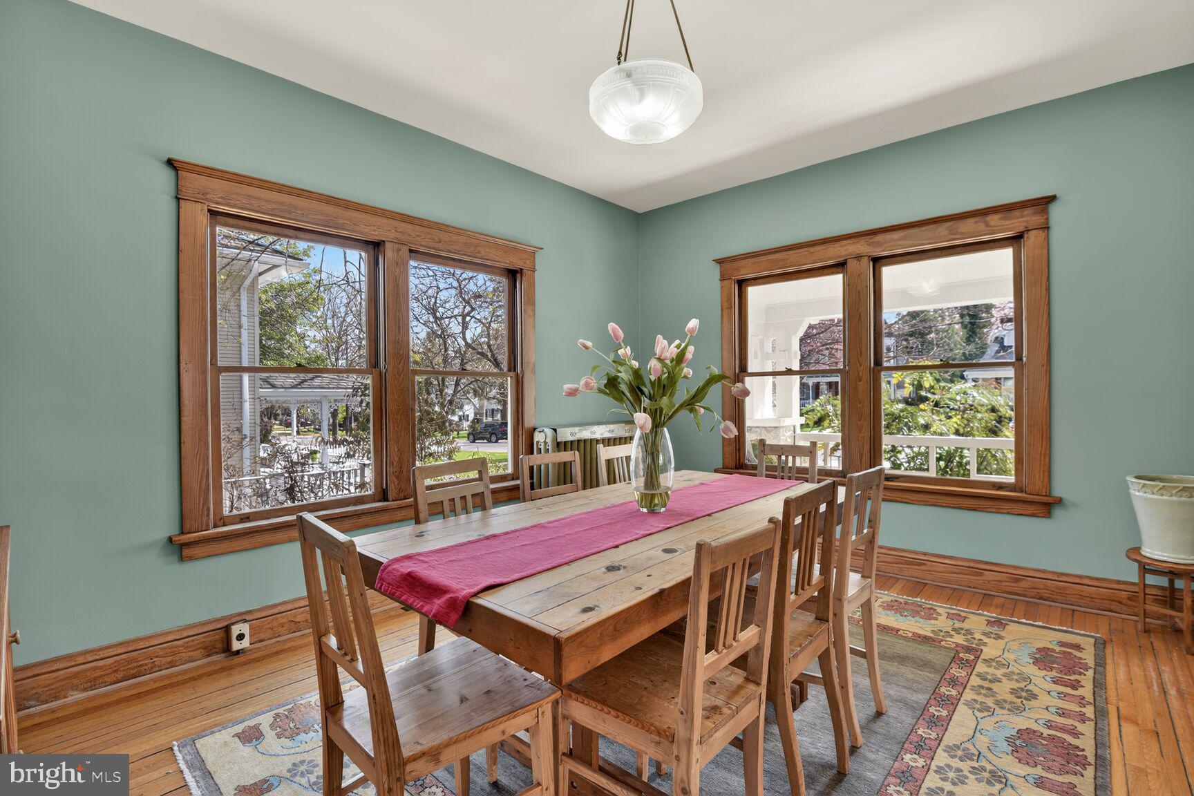 KENSINGTON PARK - Residential