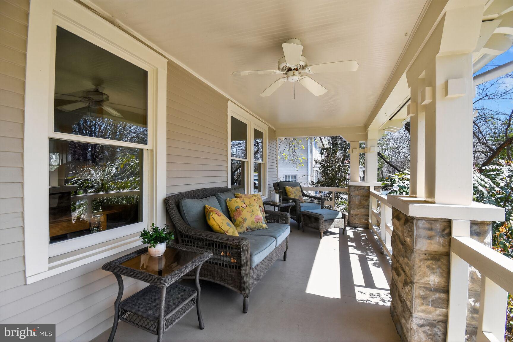 KENSINGTON PARK - Residential