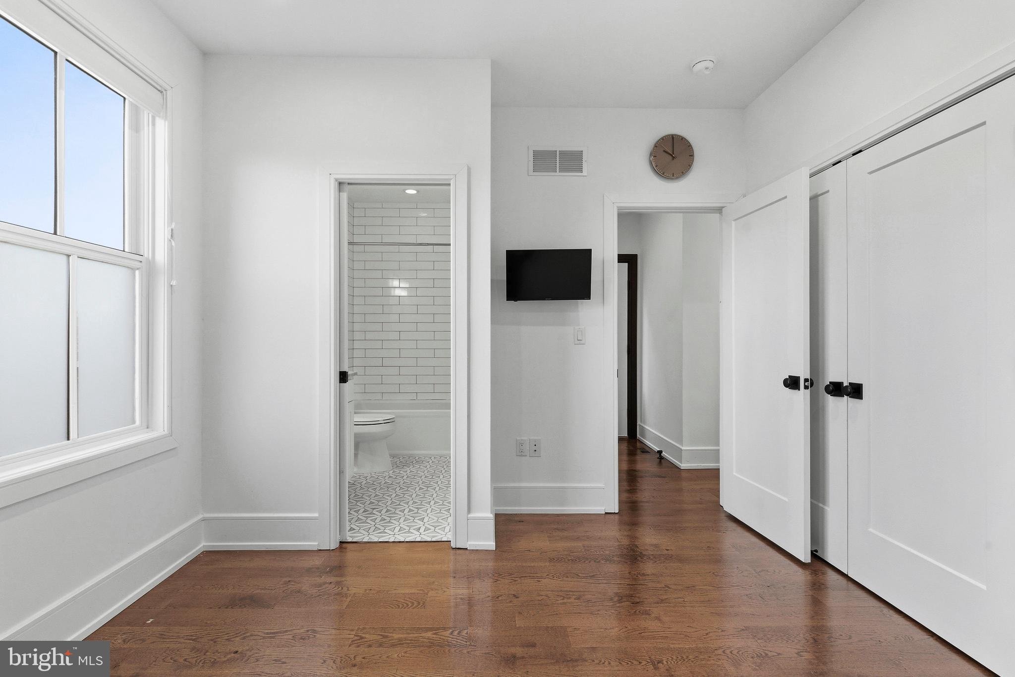 FAIRMOUNT - Residential