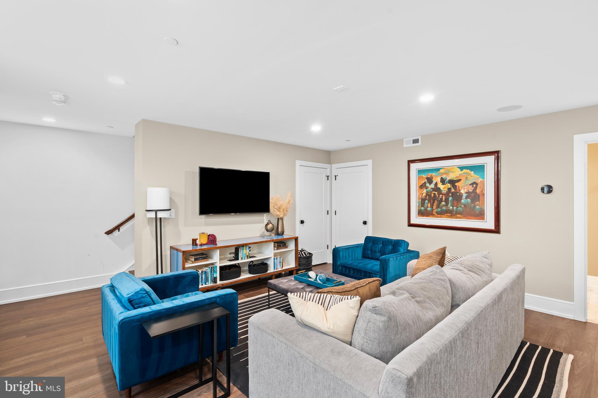 FAIRMOUNT - Residential