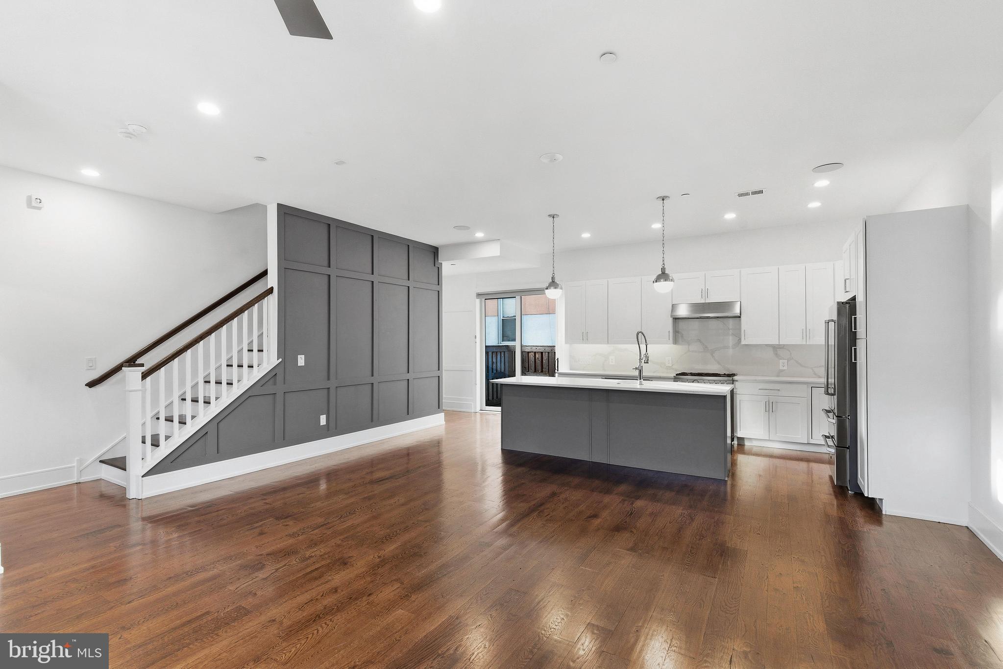 FAIRMOUNT - Residential