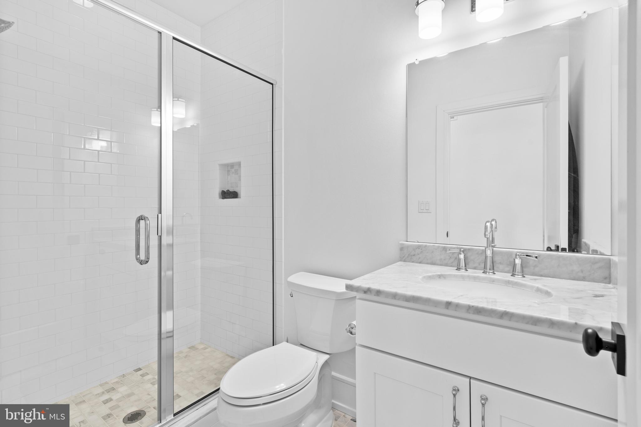 FAIRMOUNT - Residential