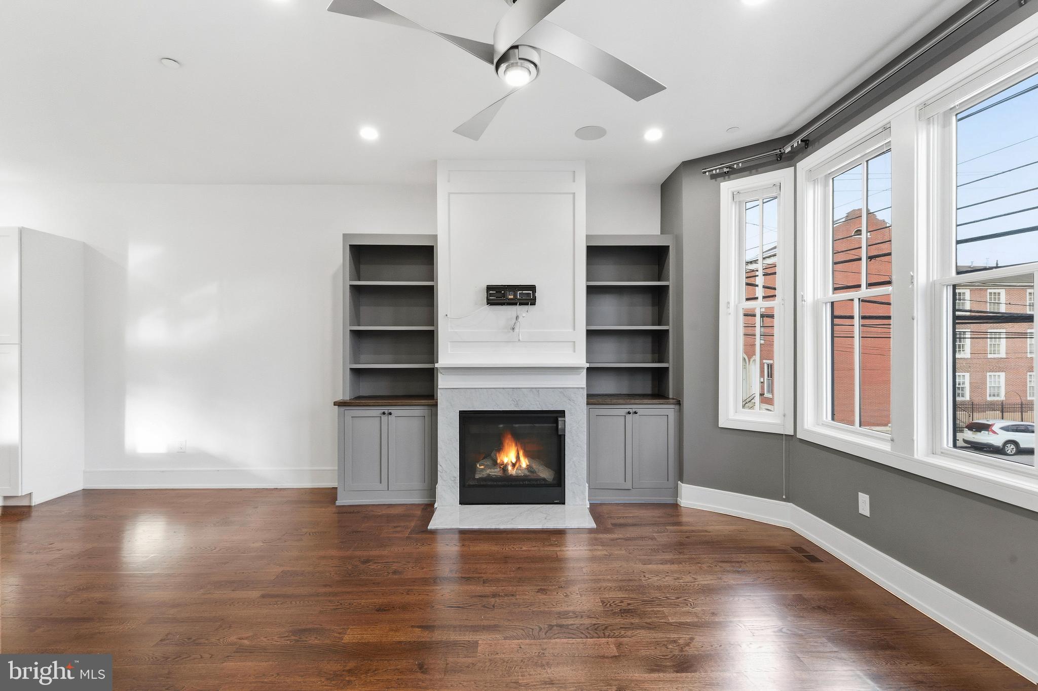 FAIRMOUNT - Residential