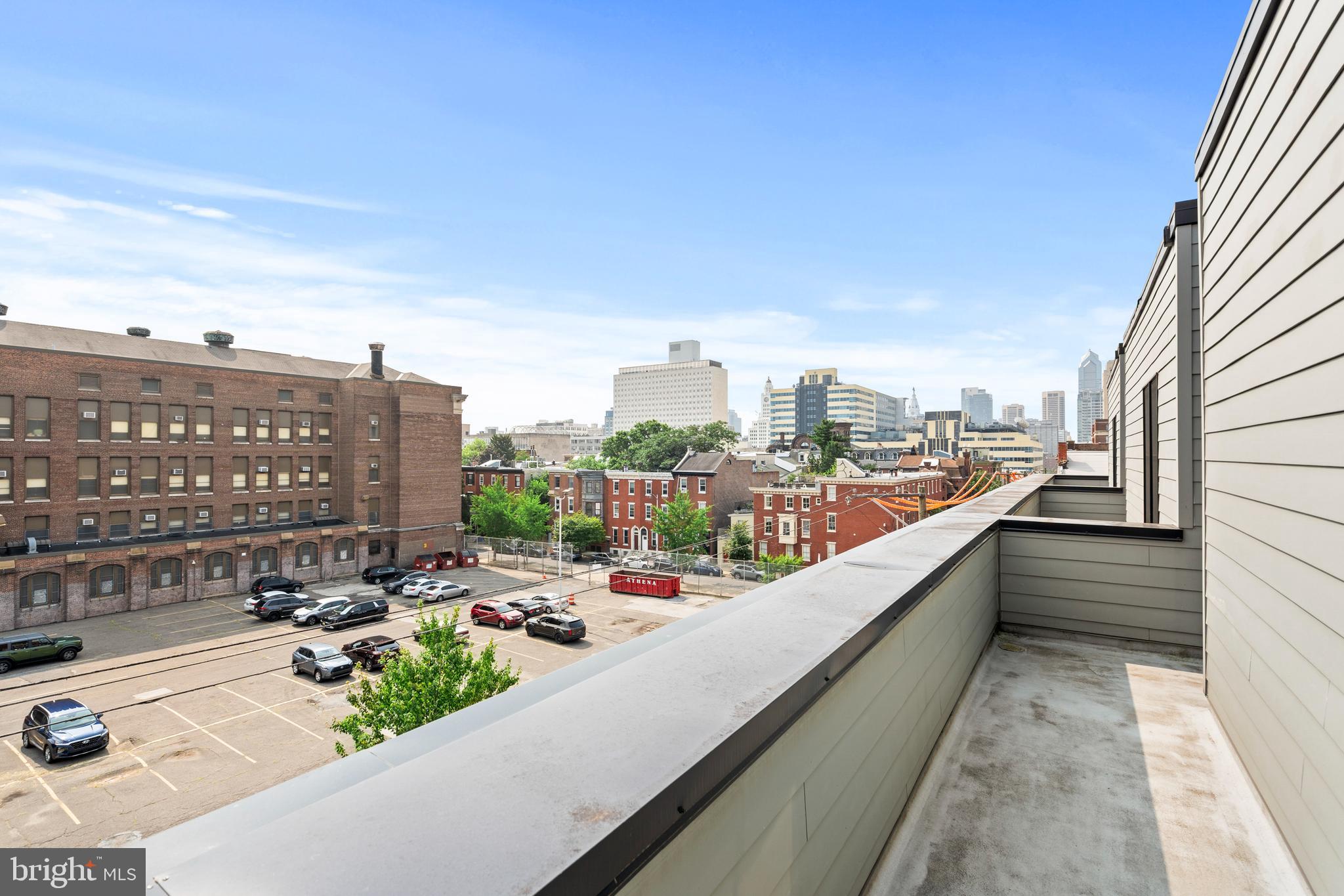 FAIRMOUNT - Residential