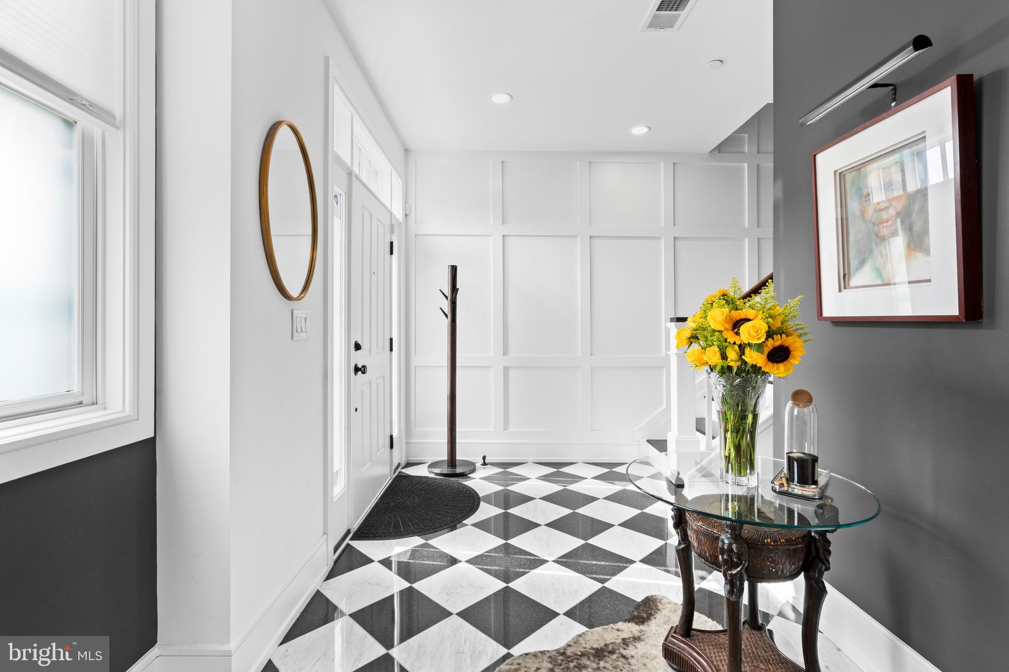 FAIRMOUNT - Residential