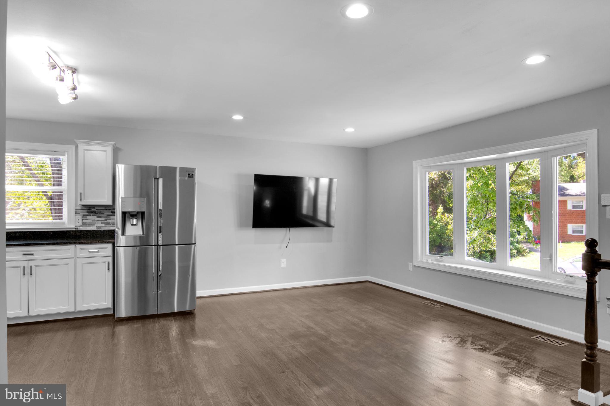 DALE CITY - Residential