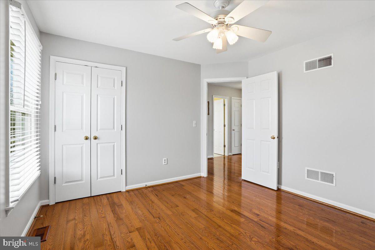 FOXFIELD AT MIDDLETOWN - Residential