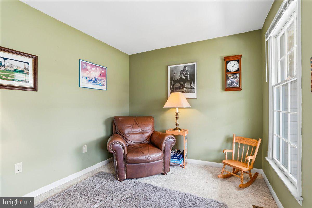 FOXFIELD AT MIDDLETOWN - Residential