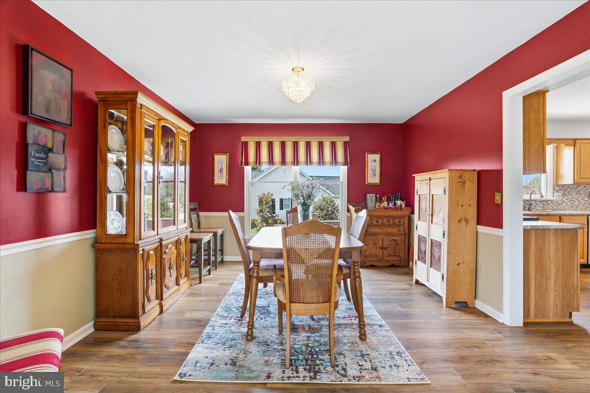 FOXFIELD AT MIDDLETOWN - Residential