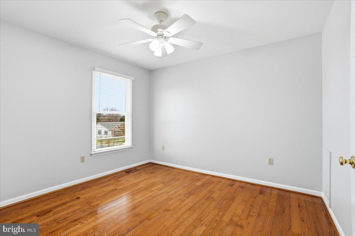 FOXFIELD AT MIDDLETOWN - Residential