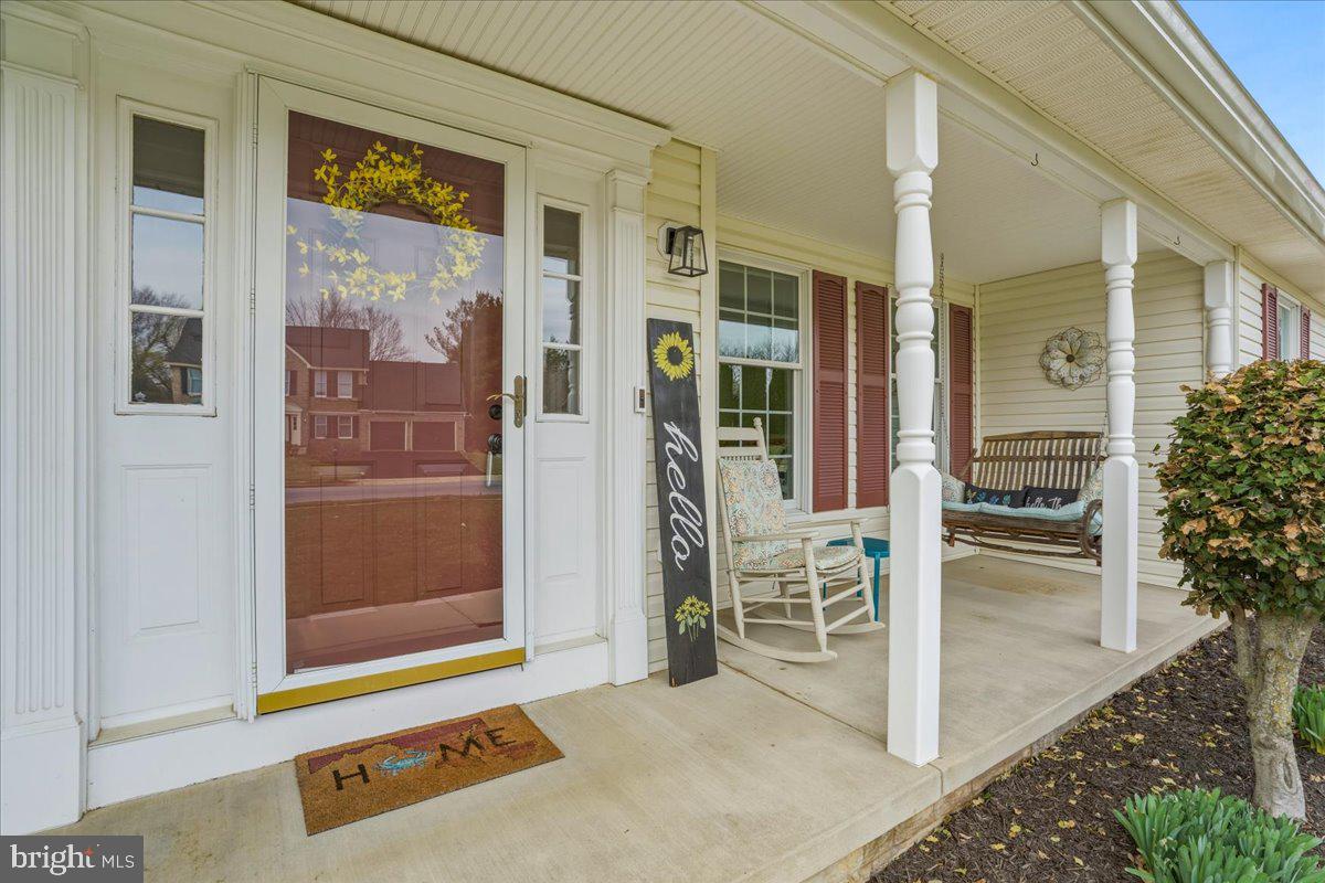 FOXFIELD AT MIDDLETOWN - Residential