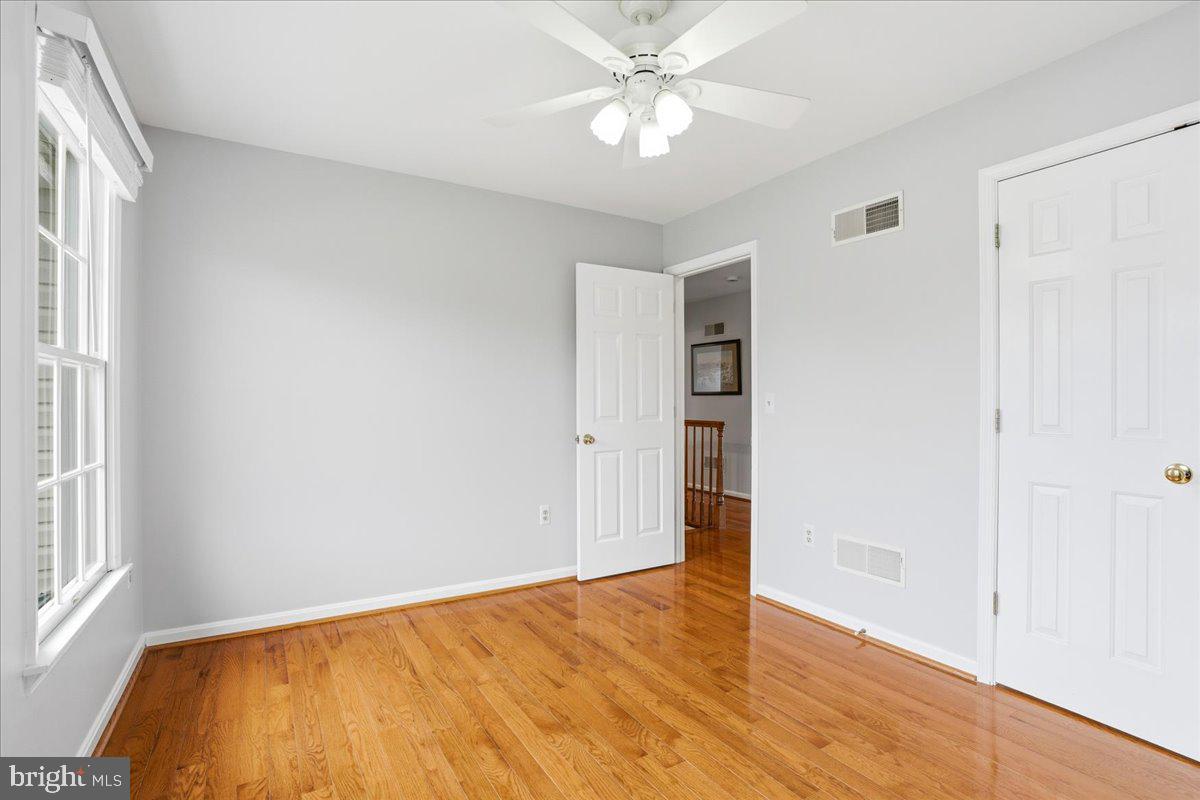 FOXFIELD AT MIDDLETOWN - Residential