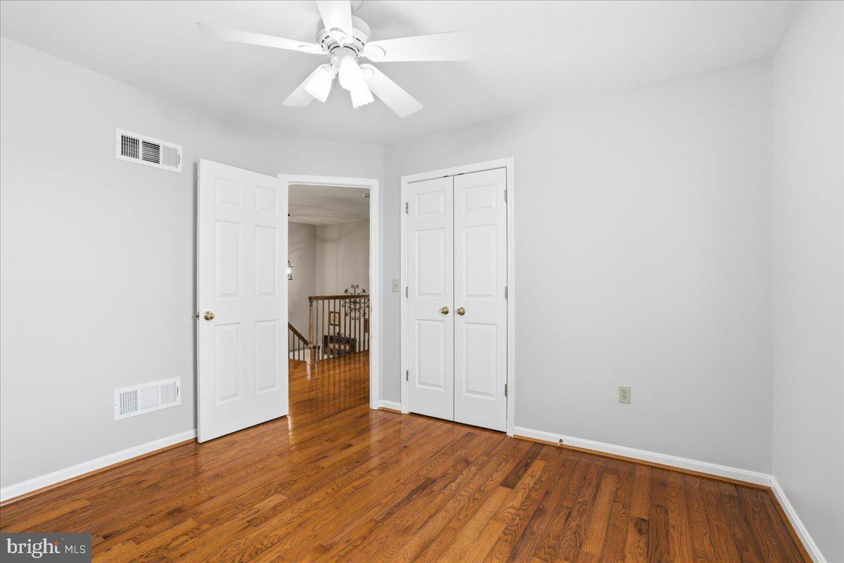 FOXFIELD AT MIDDLETOWN - Residential