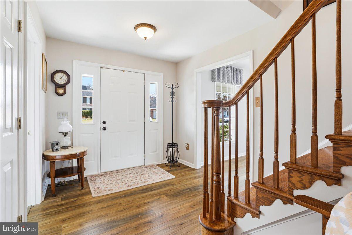 FOXFIELD AT MIDDLETOWN - Residential