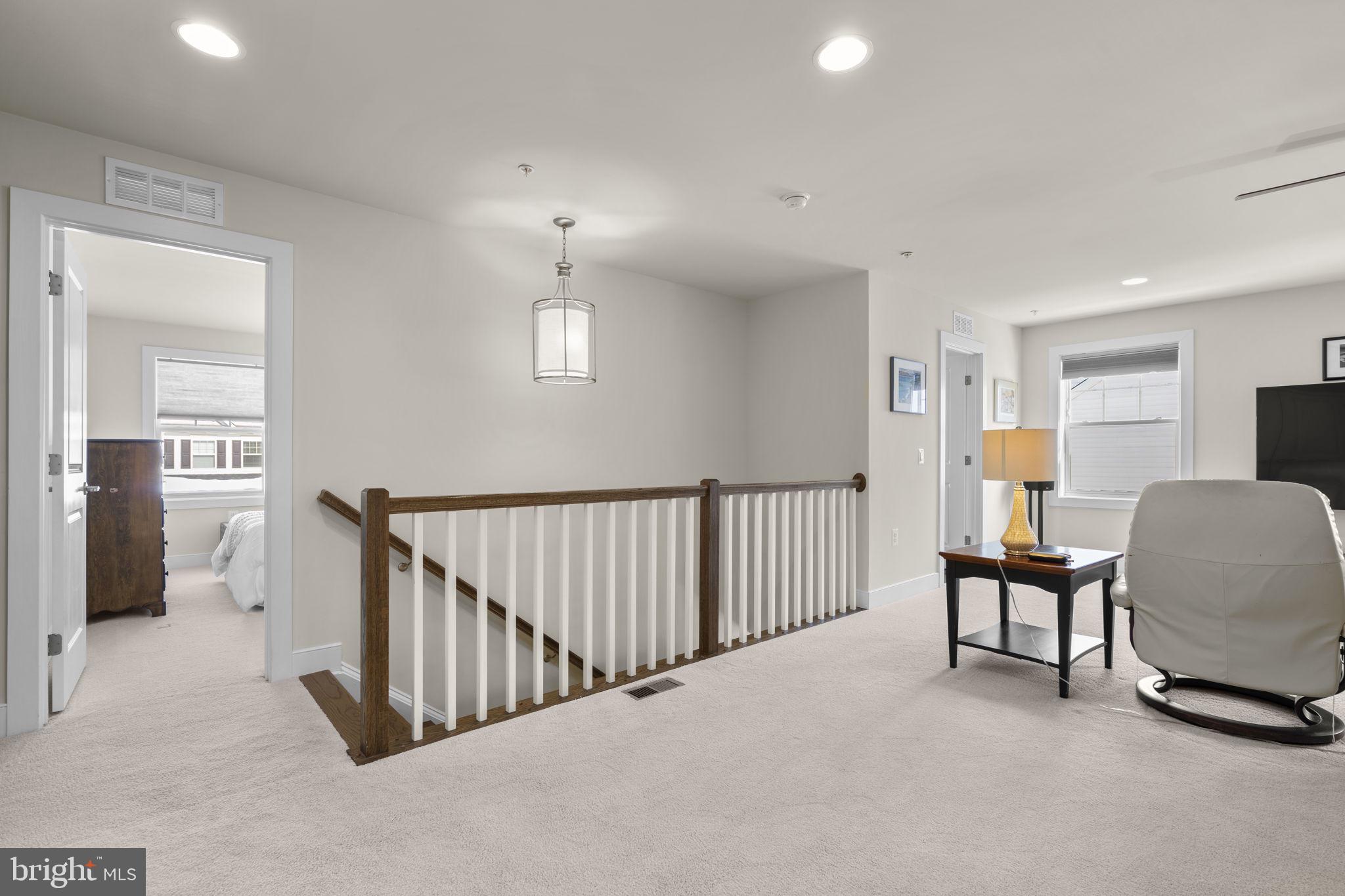 WALDEN WOODS - Residential