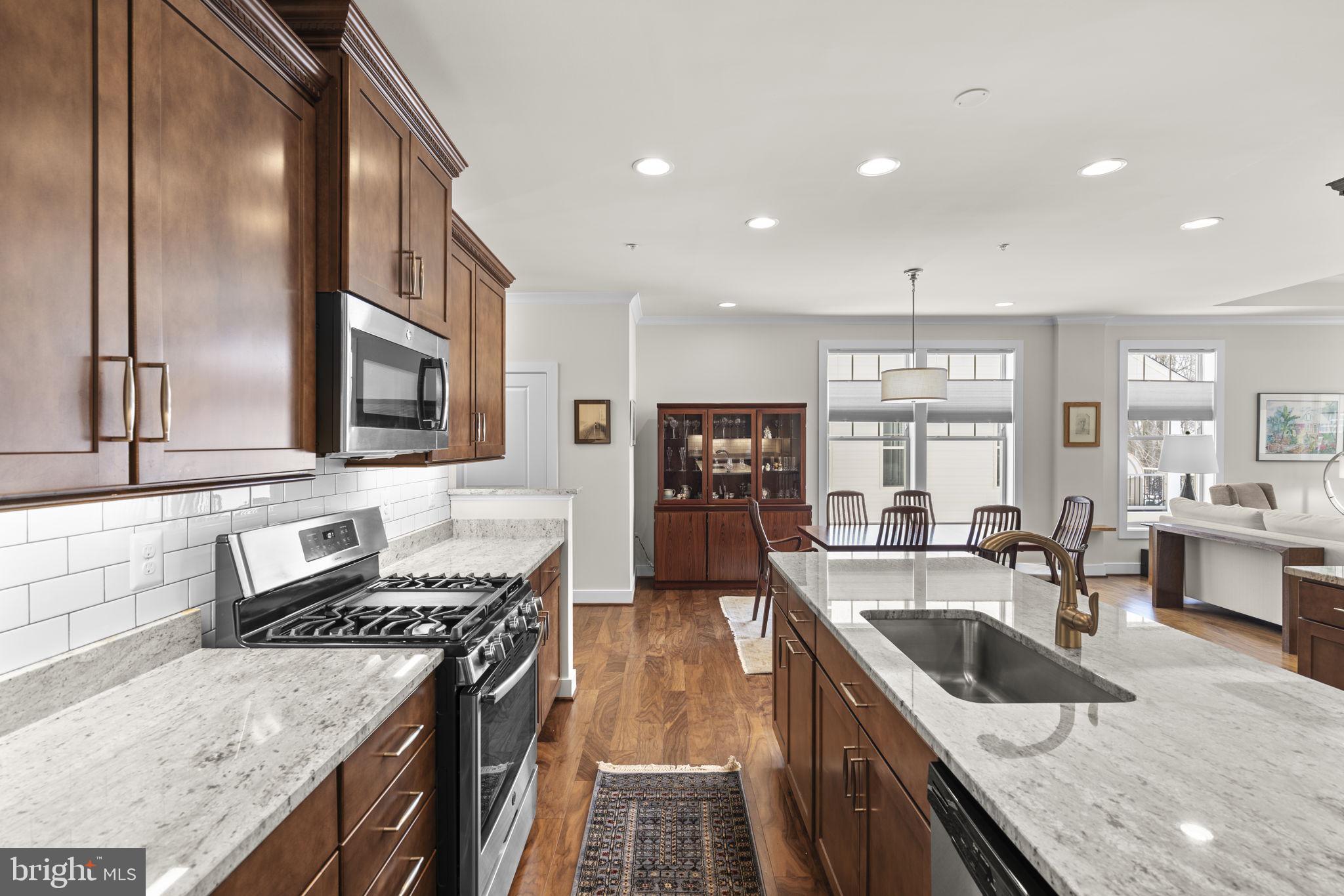 WALDEN WOODS - Residential