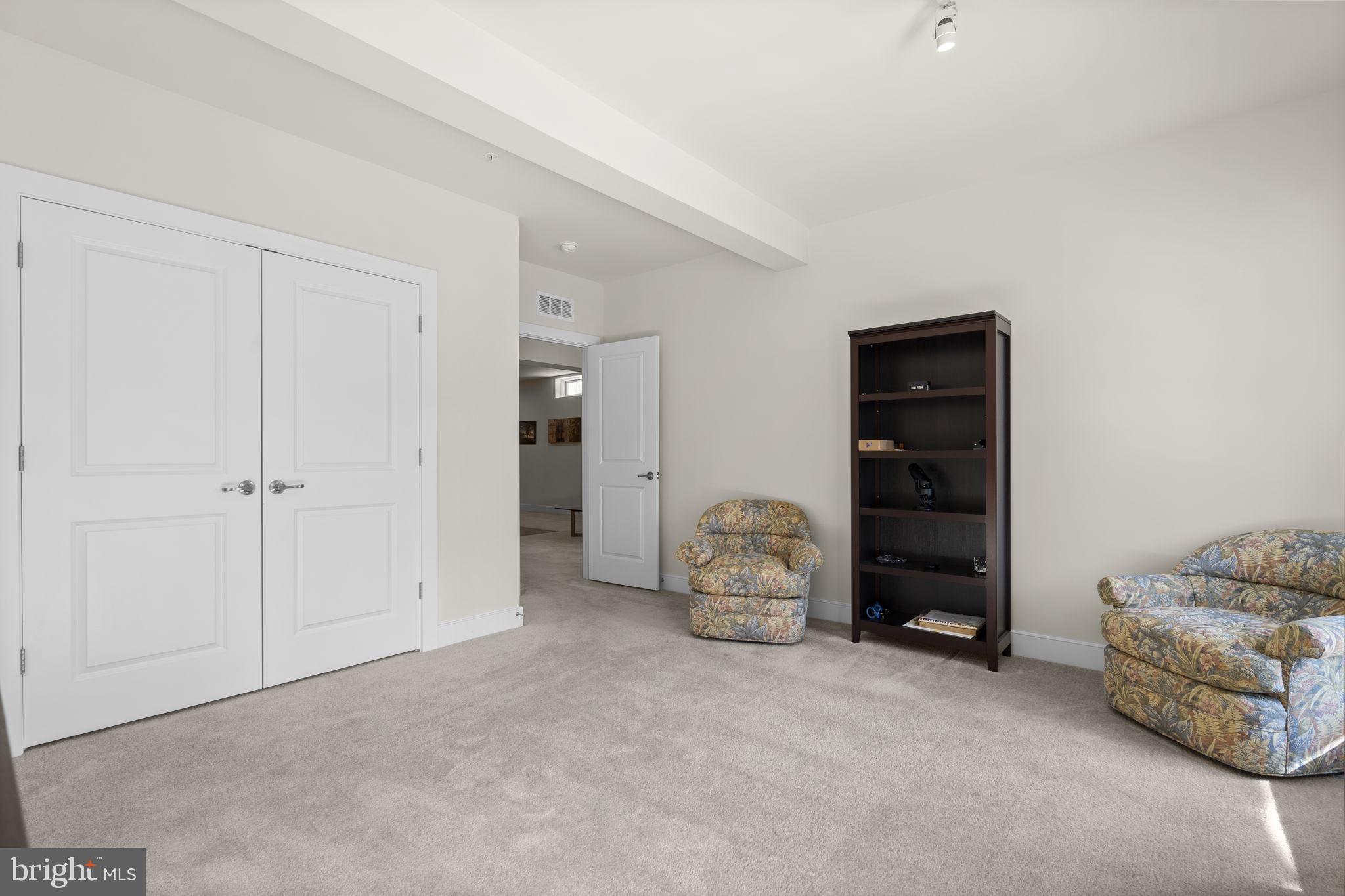 WALDEN WOODS - Residential