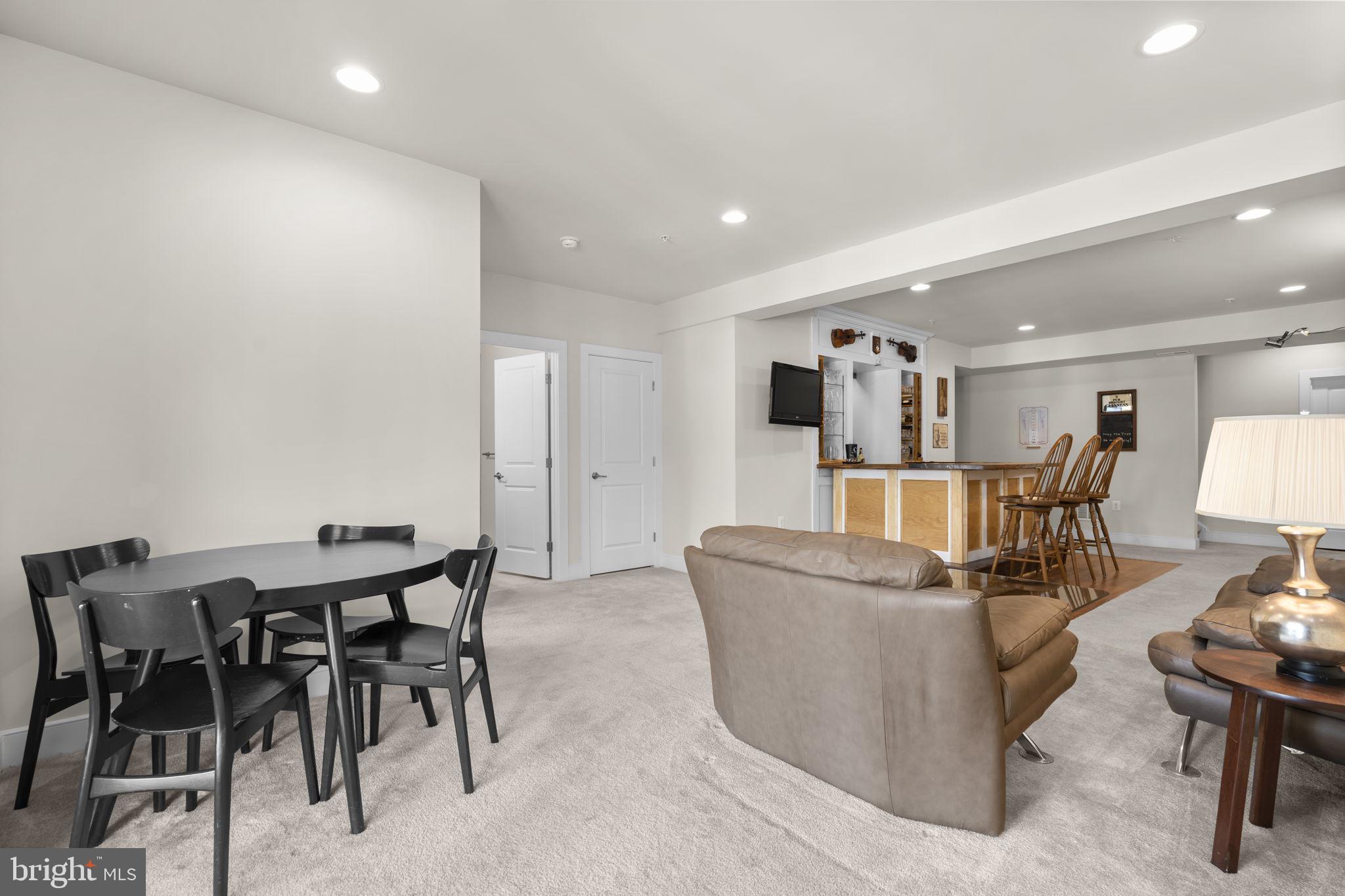 WALDEN WOODS - Residential