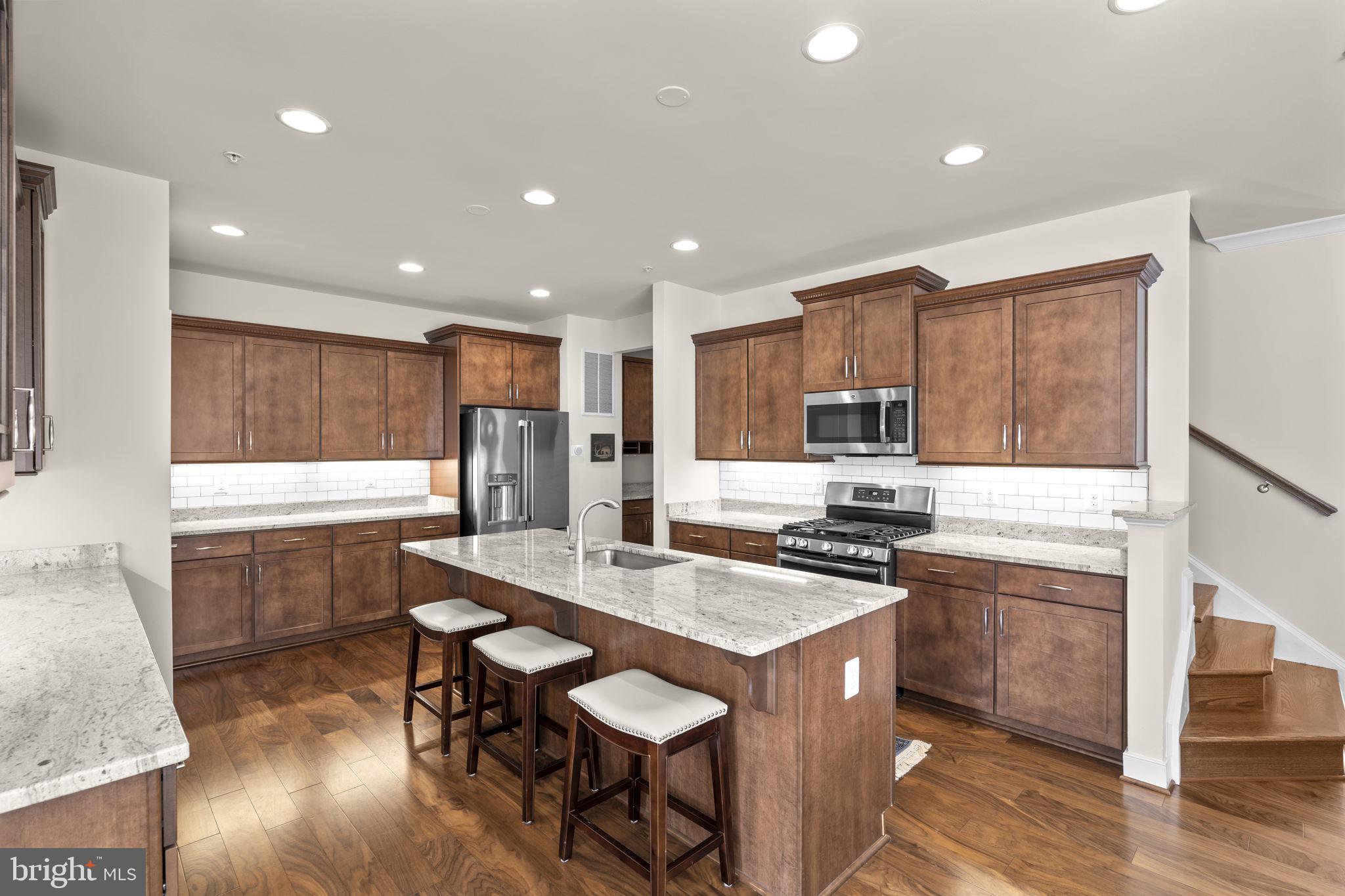 WALDEN WOODS - Residential