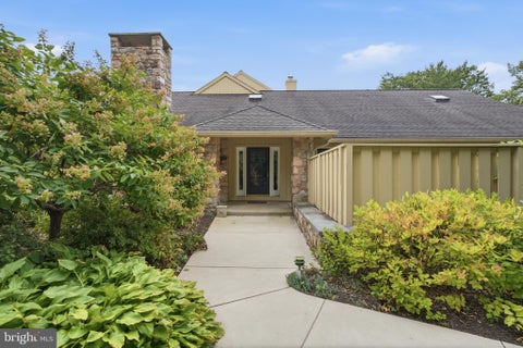 Townhouse For Sale - 1166 Saint Andrews Road<br/> Montgomery County, BRYN MAWR, PA 19010