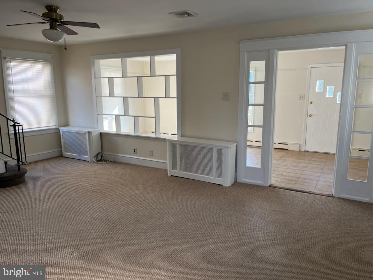 GLENSIDE - Residential Lease