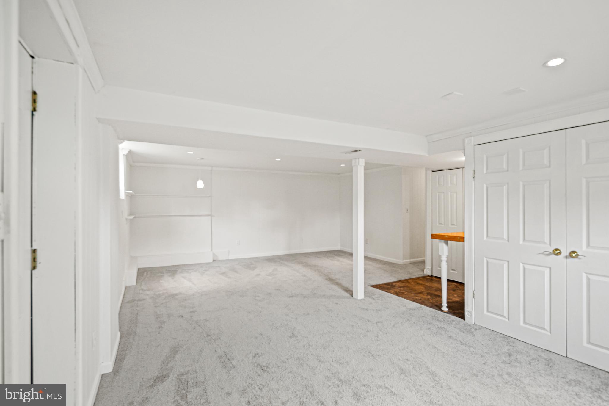 VILLAGE OF HICKORY RIDGE - Residential