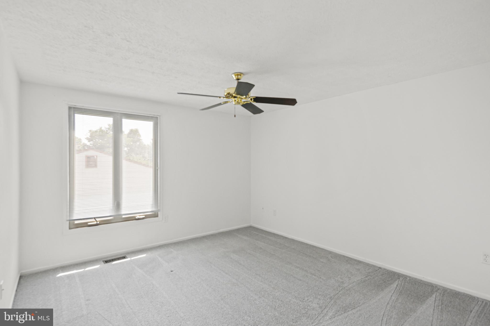 VILLAGE OF HICKORY RIDGE - Residential