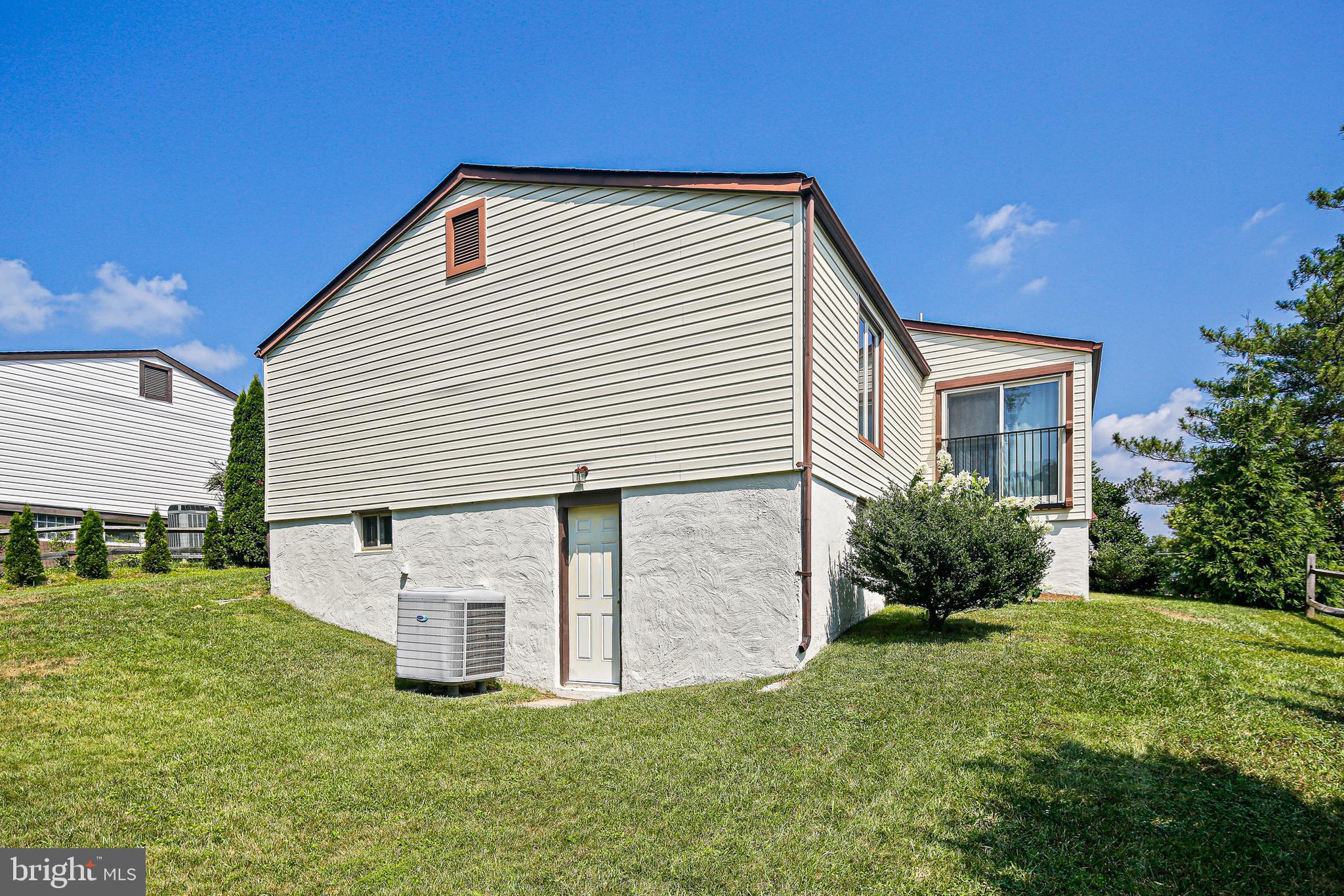 VILLAGE OF HICKORY RIDGE - Residential